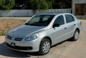 Autos - Volkswagen Voyage 2011 Nafta 163000Km - En Venta