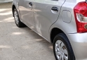 Autos - Toyota Etios x 2020 Nafta 75000Km - En Venta