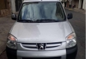 Utilitarios - Peugeot Partnet 2015 Nafta 130000Km - En Venta