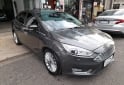 Autos - Ford Focus Titanium 2017 Nafta 102000Km - En Venta