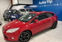 Autos - Ford FOCUS TITANIUM 2014 Nafta 71000Km - En Venta