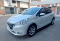 Autos - Peugeot 208 Allure Touch 2015 Nafta 101500Km - En Venta