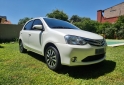 Autos - Toyota Etios Platinum 5P 2016 Nafta 62000Km - En Venta