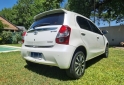 Autos - Toyota Etios Platinum 5P 2016 Nafta 62000Km - En Venta