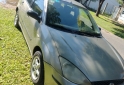 Autos - Ford Focus 2005 Nafta 161000Km - En Venta