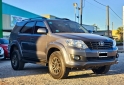 Camionetas - Toyota Hilux Sw4 Srv 2013 Nafta 138000Km - En Venta