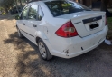 Autos - Ford Fiesta max 2008 Nafta 220000Km - En Venta