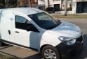 Utilitarios - Renault Kangoo 2022 GNC 30000Km - En Venta