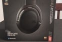 Electrnica - Auriculares  JBL Tour One - En Venta