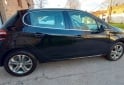 Autos - Peugeot 208 2015 Nafta 110000Km - En Venta