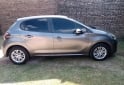 Autos - Peugeot 208 1.5 Touchscren 2016 Nafta 95000Km - En Venta