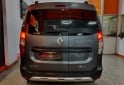 Utilitarios - Renault KANGOO STEPWAY 2019 Diesel 113000Km - En Venta