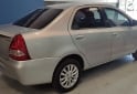 Autos - Toyota ETIOS XLS 2015 Nafta 89000Km - En Venta