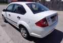 Autos - Ford FIESTA MAX 2009 Nafta 103000Km - En Venta