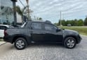 Camionetas - Renault Duster Oroch Outsider 2.0 2016 Nafta 86000Km - En Venta