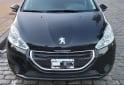 Autos - Peugeot 208 2013 Nafta 175000Km - En Venta