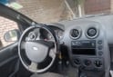 Autos - Ford Fiesta ambiente 2006 GNC 230000Km - En Venta