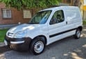 Utilitarios - Peugeot Partner 1ra mano permuto 2021 Diesel 82000Km - En Venta