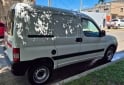 Utilitarios - Peugeot Partner 1ra mano permuto 2021 Diesel 82000Km - En Venta