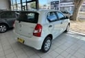 Autos - Toyota Etios X 2023 Nafta 0Km - En Venta