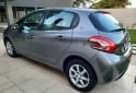 Autos - Peugeot 208 2014 Nafta 100000Km - En Venta