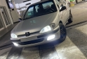 Autos - Peugeot 106 1998 Nafta 200000Km - En Venta