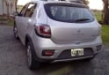 Autos - Renault Sandero StepWay 2015 GNC 220000Km - En Venta