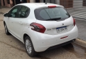 Autos - Peugeot 208 2018 Nafta 60000Km - En Venta