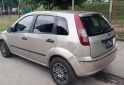 Autos - Ford FIESTA MAX  AMBIENTE FULL 2006 Nafta 200520Km - En Venta