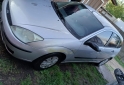 Autos - Ford Focus ambiente 2007 Diesel 200000Km - En Venta