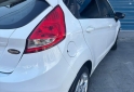 Autos - Ford Fiesta Kinetic Titanium 2013 Nafta 120000Km - En Venta