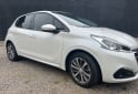 Autos - Peugeot 208 2019 Nafta 58000Km - En Venta