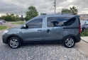 Utilitarios - Renault Kangoo II Stepway 1.6 2022 Nafta 7000Km - En Venta