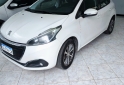 Autos - Peugeot 208 allure 2016 Nafta 112000Km - En Venta