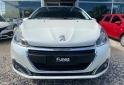 Autos - Peugeot 208 Feline 1.6 2017 Nafta 40000Km - En Venta