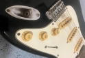 Instrumentos Musicales - Guitarra Squier II Stratocaster de Fender - En Venta