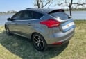 Autos - Ford Focus titanium 2017 Nafta 88000Km - En Venta