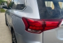 Camionetas - Mitsubishi Outlander 2.4 GLS AWD 2017 Nafta 90000Km - En Venta