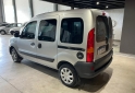 Utilitarios - Renault Kangoo 2018 GNC 153000Km - En Venta