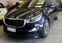 Utilitarios - Kia Carnival EX 2.2 CRDI 2019 Diesel 99000Km - En Venta