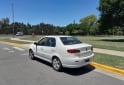 Autos - Fiat Siena 2015 GNC 146000Km - En Venta