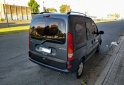 Utilitarios - Renault Kangoo stepway 2016 GNC 120000Km - En Venta