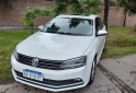 Autos - Volkswagen Vento 2017 Nafta 142000Km - En Venta