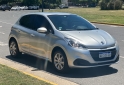 Autos - Peugeot 208 2017 Nafta 76000Km - En Venta