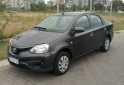 Autos - Toyota etios 2023 Nafta 9000Km - En Venta