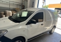 Utilitarios - Renault kangoo 2021 Nafta 135000Km - En Venta