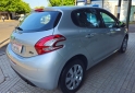 Autos - Peugeot 208 ACTIVE 2013 Nafta 140000Km - En Venta