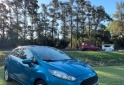 Autos - Ford Fiesta Kinetic 2015 Nafta 123000Km - En Venta