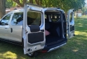 Utilitarios - Renault Kangoo Stepway 2023 Nafta 44000Km - En Venta