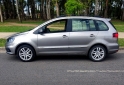 Autos - Volkswagen Suran Higline 2018 GNC 44000Km - En Venta